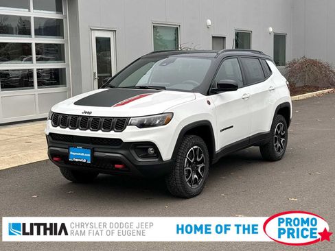 New 2026 Jeep Compass Trailhawk image 1