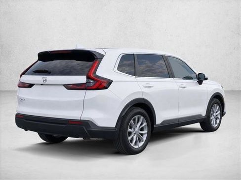 Used 2025 Honda CR-V LX image 7