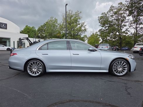 Certified 2023 Mercedes-Benz S 500 4MATIC image 6