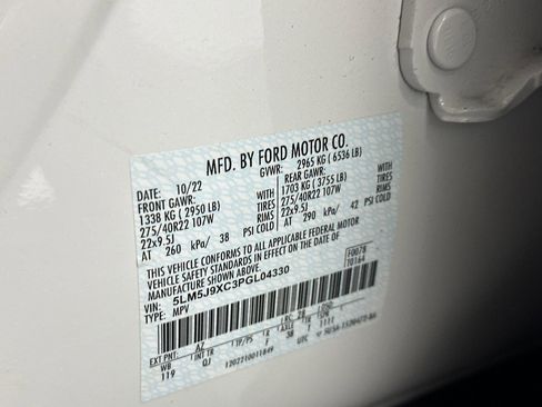 Certified 2023 Lincoln Aviator Black Label w/ Dynamic Handling Package image 38