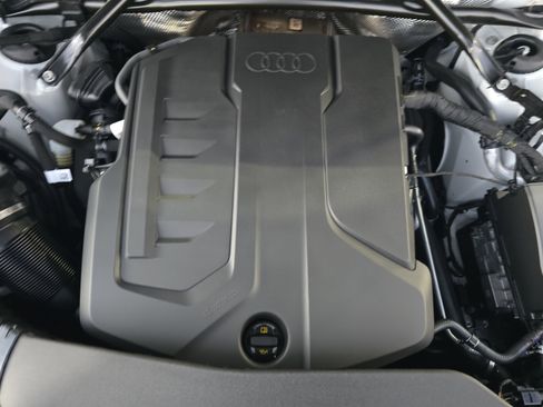 New 2025 Audi Q5 Prestige image 30