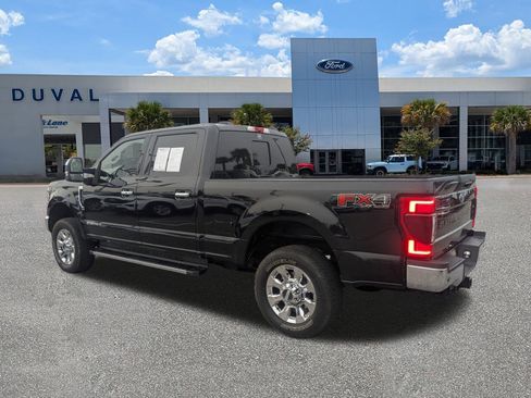 Used 2022 Ford F350 Lariat w/ Lariat Ultimate Package image 7