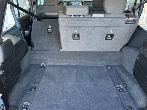 Used 2024 Jeep Wrangler Unlimited Rubicon 4xe image 15