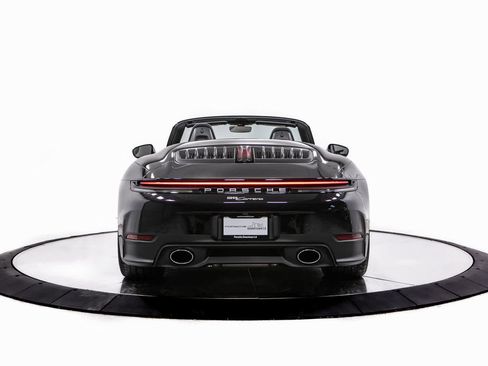 Certified 2025 Porsche 911 Carrera image 6