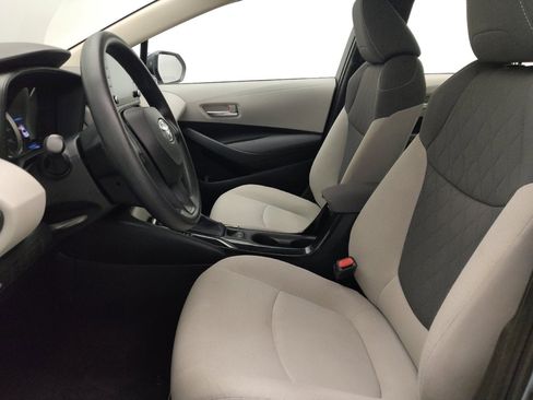Used 2020 Toyota Corolla LE FWD image 17