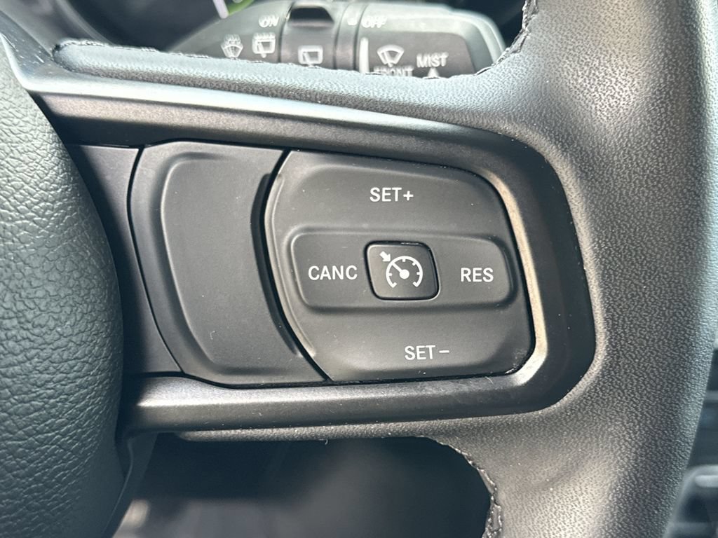 Used 2023 Jeep Wrangler Unlimited w/ Sun & Screen Package AWD/4WD image 25