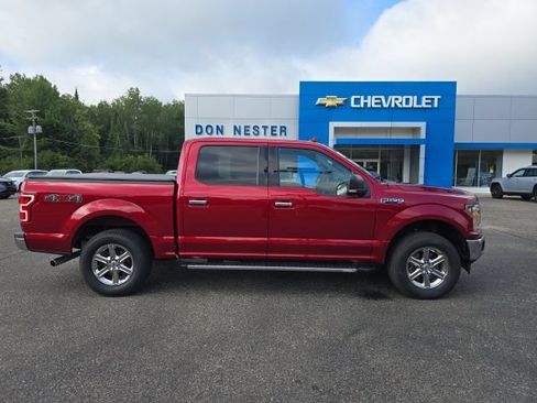 Used 2018 Ford F150 XLT w/ Equipment Group 302A Luxury AWD/4WD image 15