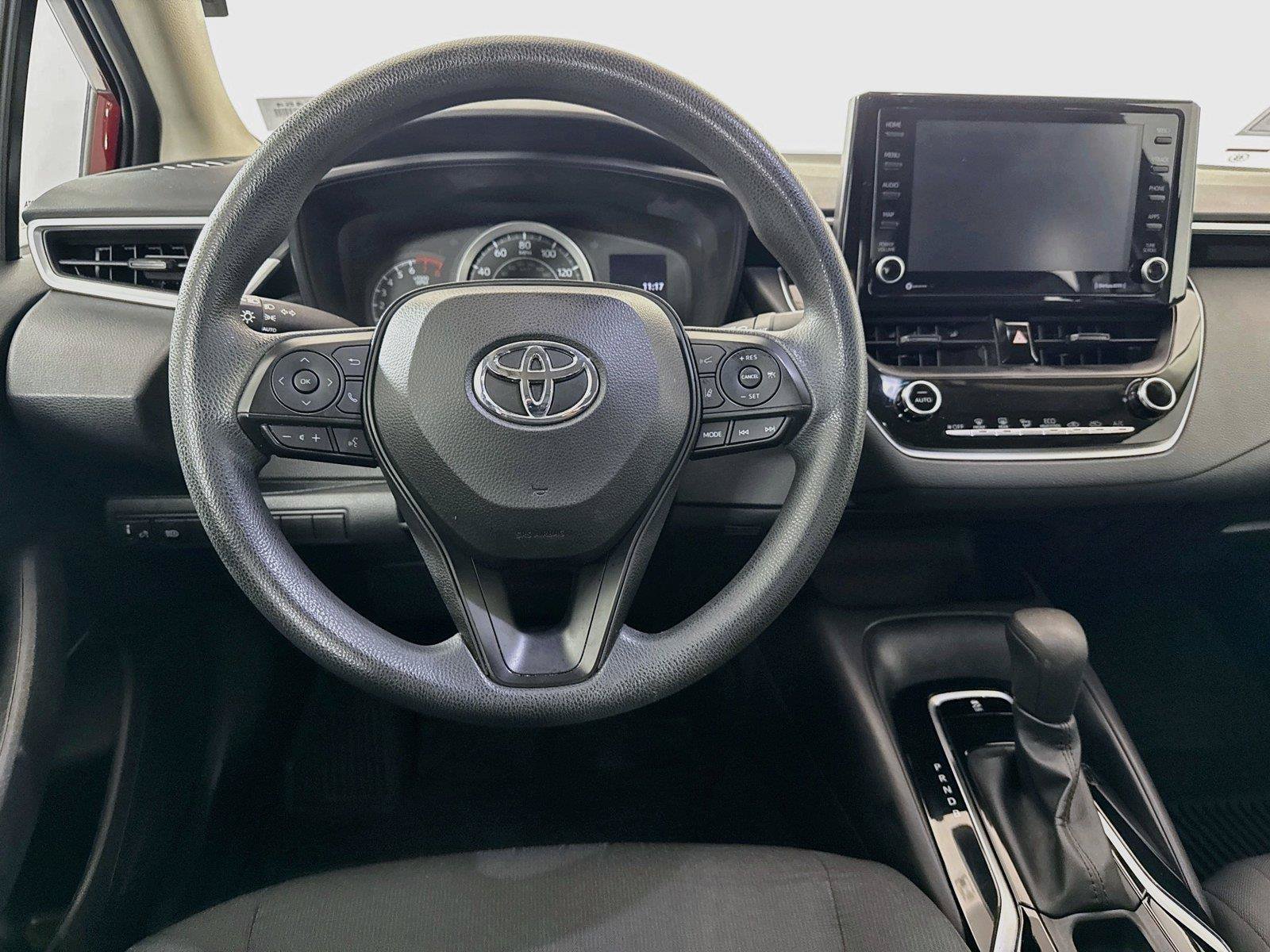 Certified 2022 Toyota Corolla LE FWD image 27