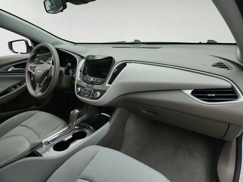 Used 2020 Chevrolet Malibu LS w/ Driver Confidence Package II FWD image 25
