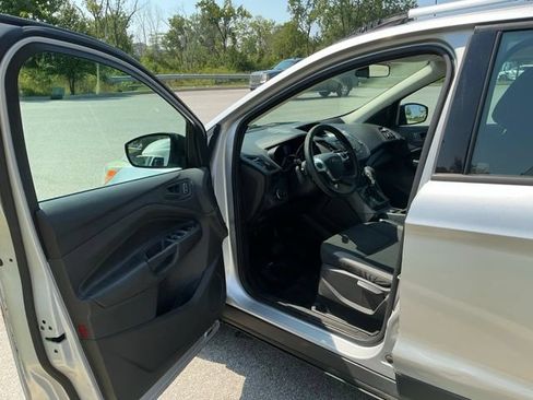Used 2014 Ford Escape S FWD image 15