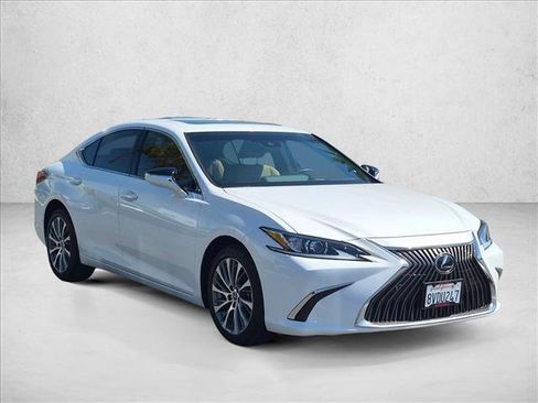 Used 2021 Lexus ES 250 w/ Premium Package AWD/4WD image 3