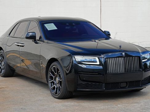 Used 2024 Rolls-Royce Ghost Black Badge w/ Black Badge Ghost Package AWD/4WD image 75