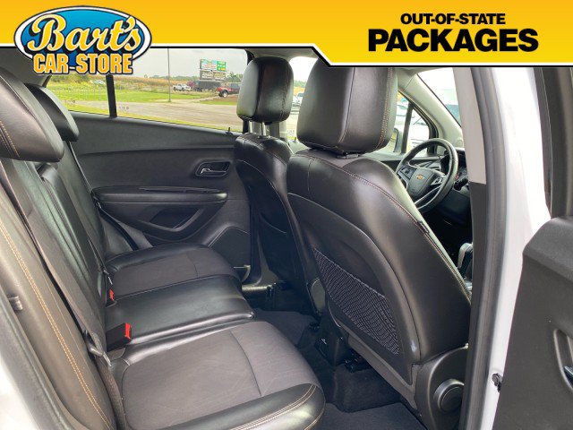 Used 2017 Chevrolet Trax LT w/ LT Convenience Package AWD/4WD image 10