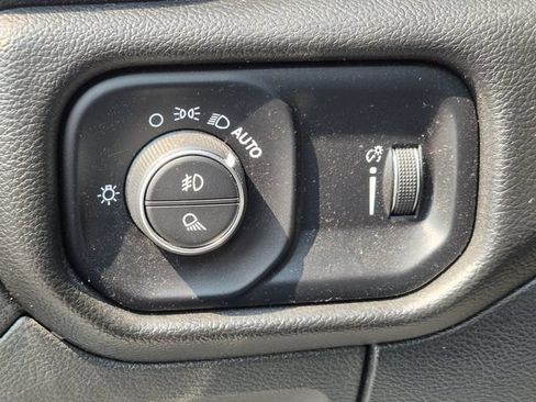 Used 2023 RAM 1500 Big Horn w/ Trailer Tow Group AWD/4WD image 9