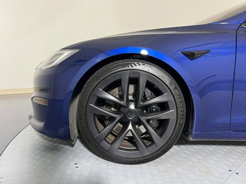 Used 2022 Tesla Model S Plaid image 10