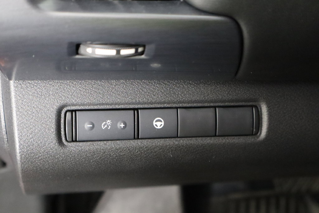 Used 2024 Nissan Pathfinder Rock Creek AWD/4WD image 23