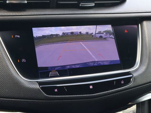 Used 2020 Cadillac XT5 Sportv AWD/4WD image 32
