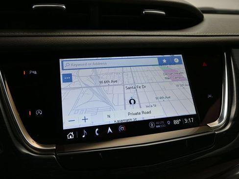 Certified 2023 Cadillac XT6 Premium Luxury AWD/4WD image 12