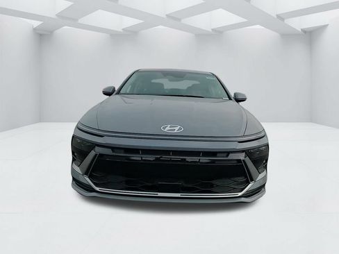 New 2026 Hyundai Sonata SEL FWD image 2