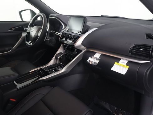 New 2025 Mitsubishi Eclipse Cross SEL image 28