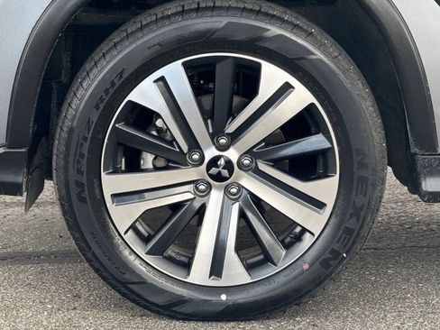 Used 2025 Mitsubishi Outlander Sport ES image 25