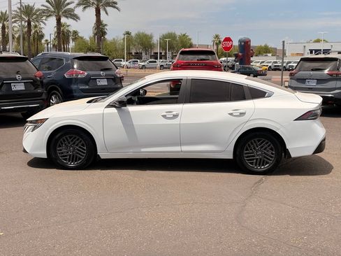 Used 2026 Nissan Sentra SV w/ Floor Mat Package FWD image 3