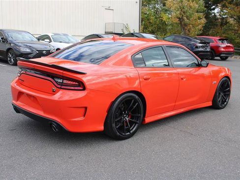Used 2023 Dodge Charger Scat Pack w/ Dynamics Package image 8