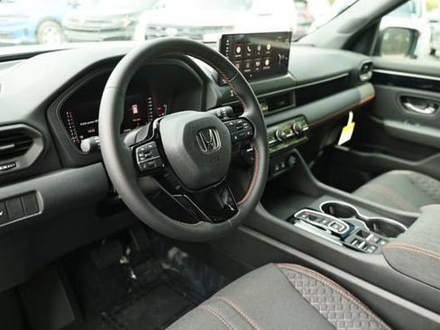 New 2026 Honda Pilot Sport image 21