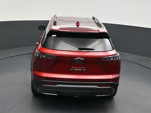 Used 2026 Chevrolet Equinox ACTIV FWD image 19