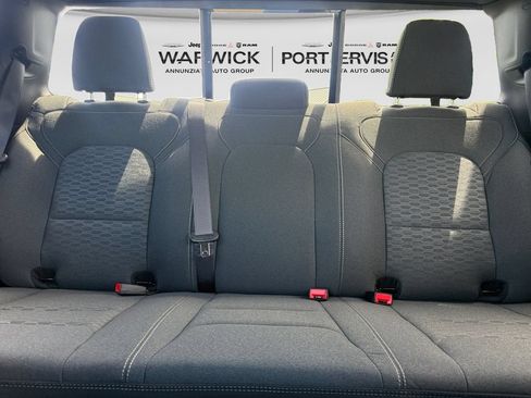 New 2026 RAM 1500 Express AWD/4WD image 16