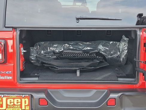 Certified 2025 Jeep Wrangler Unlimited Sport S 4xe image 29