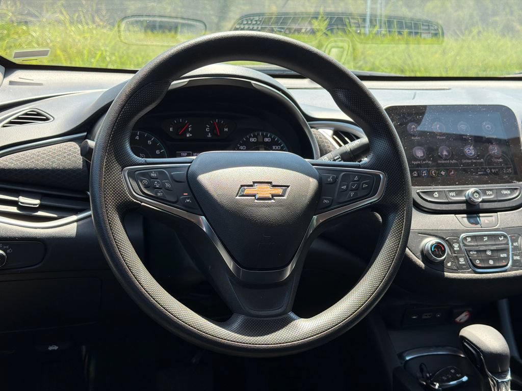 Used 2025 Chevrolet Malibu LT FWD image 22