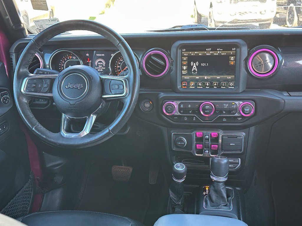 Used 2022 Jeep Wrangler Unlimited Sahara AWD/4WD image 24