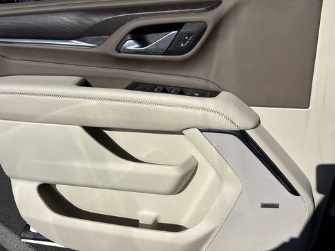 Used 2023 GMC Yukon XL Denali w/ Max Trailering Package image 23