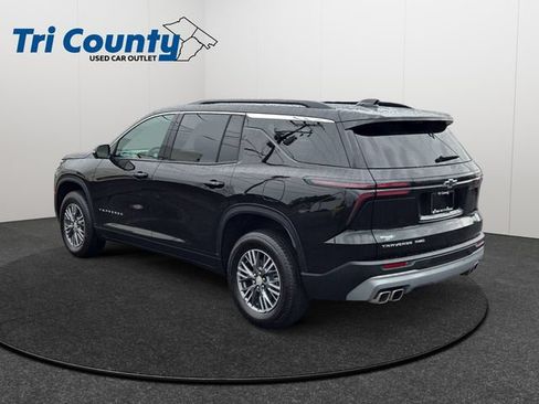 Used 2026 Chevrolet Traverse LT w/ Driver Confidence Package AWD/4WD image 6