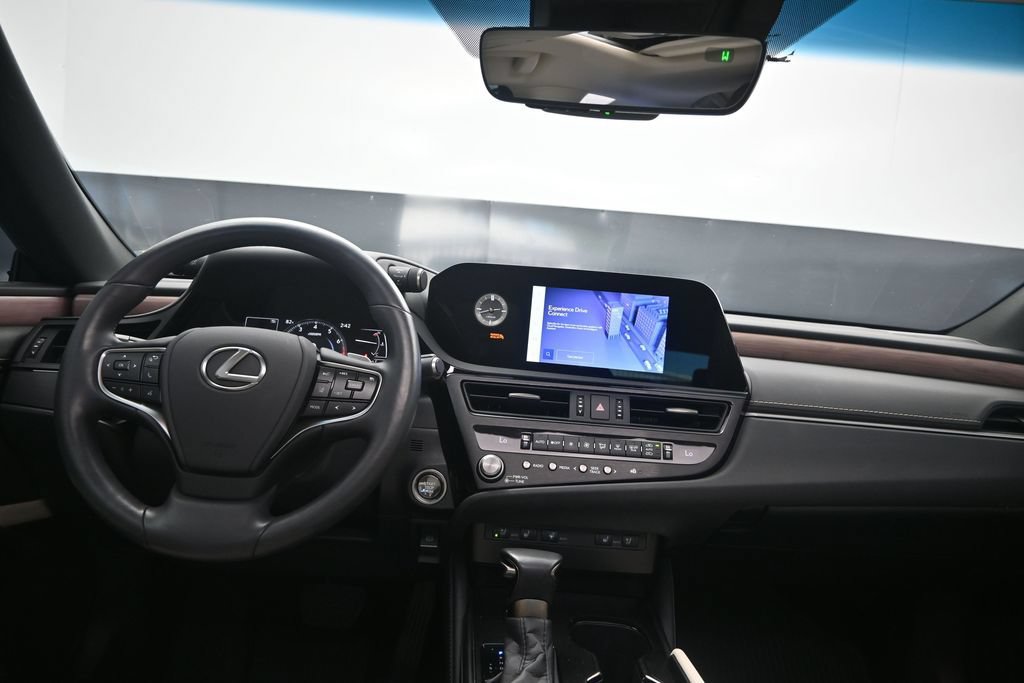 Used 2025 Lexus ES 350 w/ Premium Package FWD image 19