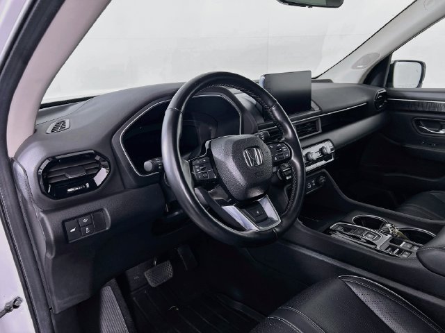 Used 2024 Honda Pilot Elite image 11