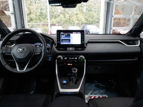 Certified 2022 Toyota RAV4 XSE image 20