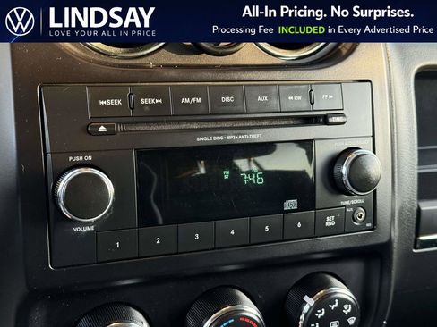 Used 2015 Jeep Patriot Sport w/ Tire & Wheel Group image 16