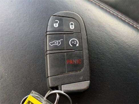 Used 2023 Dodge Durango R/T image 36