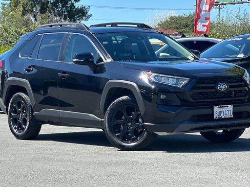 Used 2021 Toyota RAV4 TRD Off-Road w/ TRD Off-Road Weather Package AWD/4WD image 2