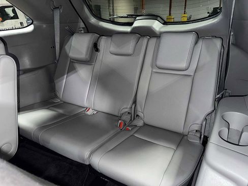 Used 2017 Toyota Highlander XLE w/ Protection Package #3 image 18