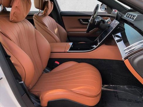 Used 2022 Mercedes-Benz S 500 4MATIC image 22