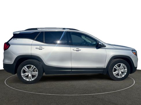 Used 2020 GMC Terrain SLE w/ Driver Convenience Package image 7