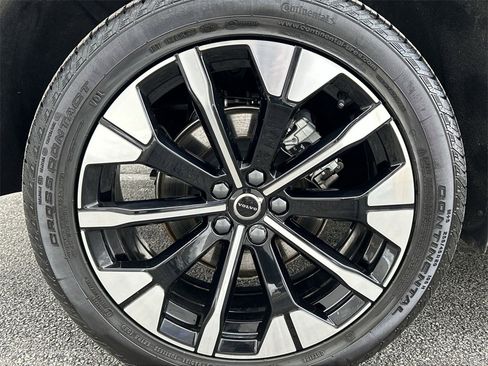 New 2026 Volvo XC60 B5 Plus w/ Protection Package Premier image 12