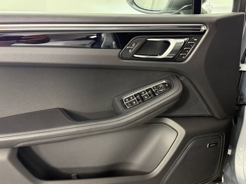 Certified 2026 Porsche Macan Turbo AWD/4WD image 14