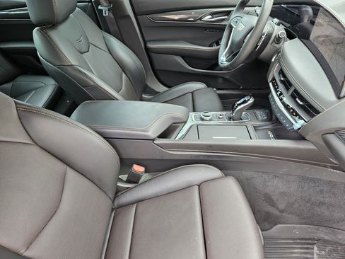 Used 2026 Cadillac CT5 V image 16