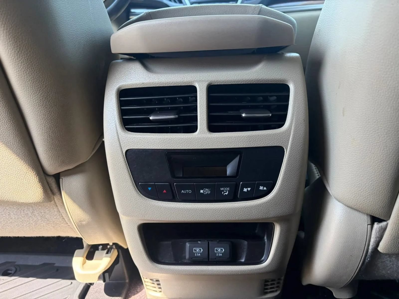 Used 2017 Acura MDX w/ Technology Package AWD/4WD image 27