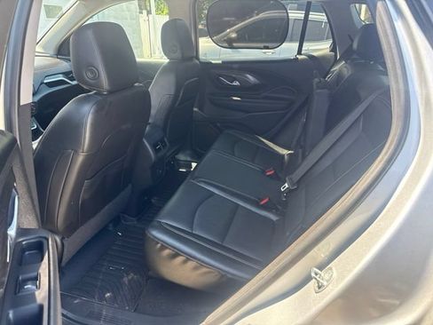 Used 2021 GMC Terrain SLT AWD/4WD image 6