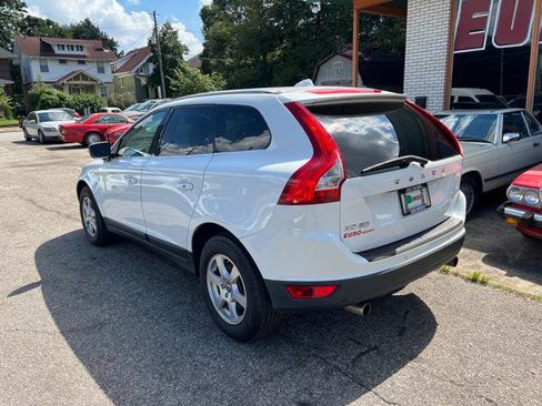 Used 2012 Volvo XC60 3.2 Premier FWD image 7